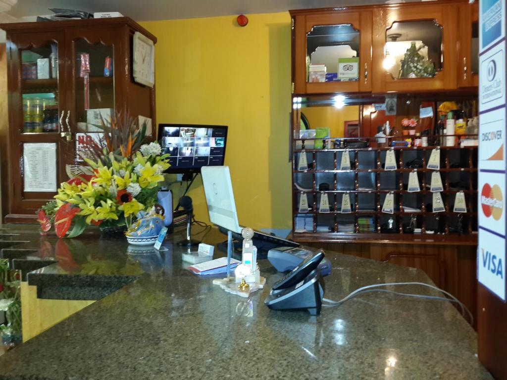 Hotel Gran Quitumbe Quito Extérieur photo